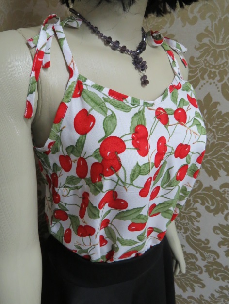 Alças Finas e Delicadas: Charme e Sofisticação - inspiração 1