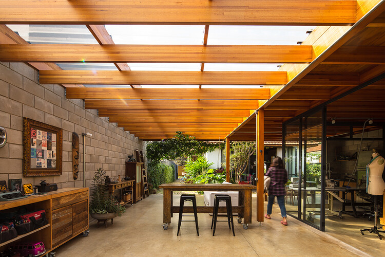 O Papel Crucial da Estrutura: Madeiramento e Suportes - inspiração 2