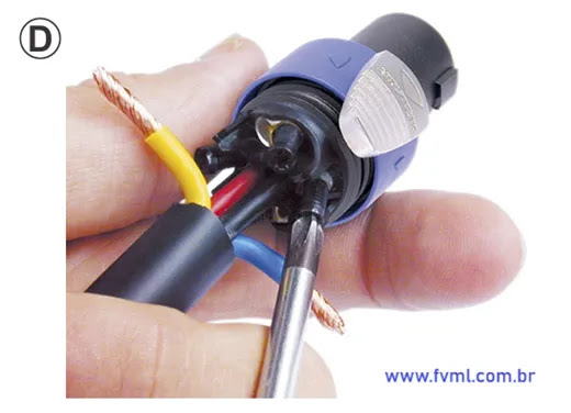 Conectando o Sinal: Soldagem Precisa no Primeiro Pino - inspiração 1