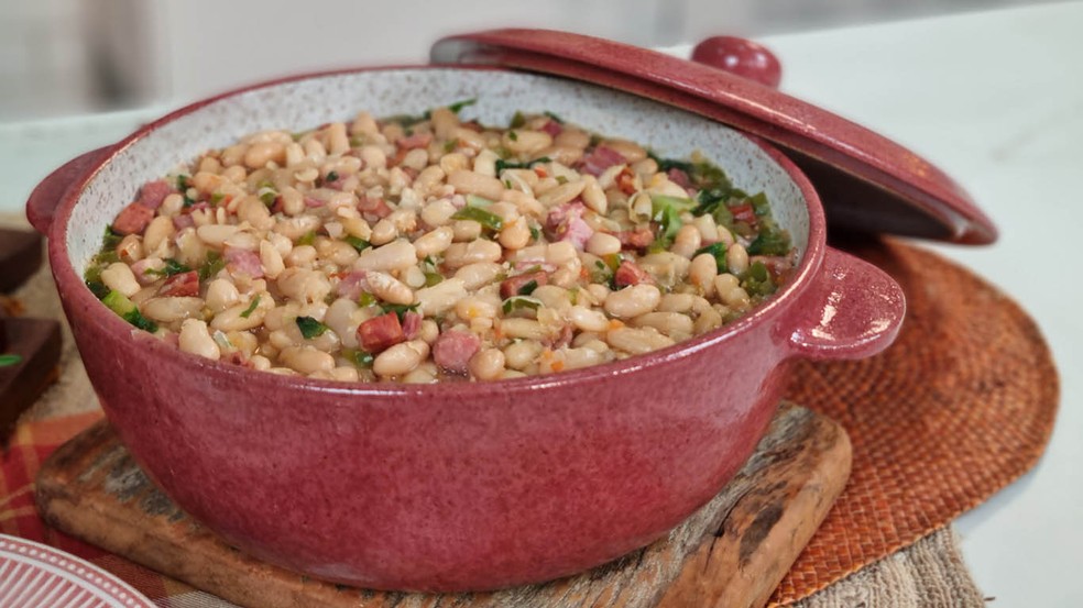 Cozinhando na Panela de Pressão: Agilidade e Sabor - inspiração 1