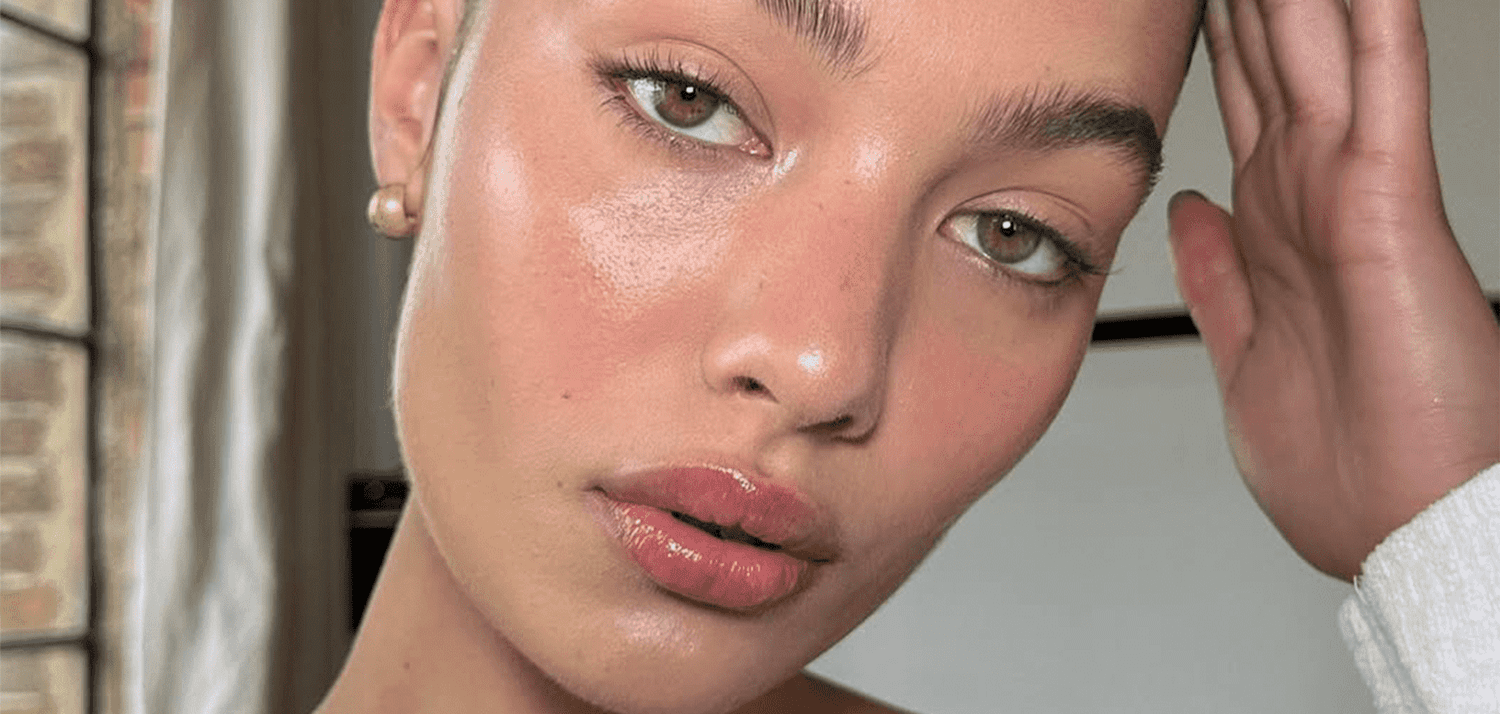 Lábios Sedutores: Hidratação e Cor para um Sorriso Confiante - inspiração 1