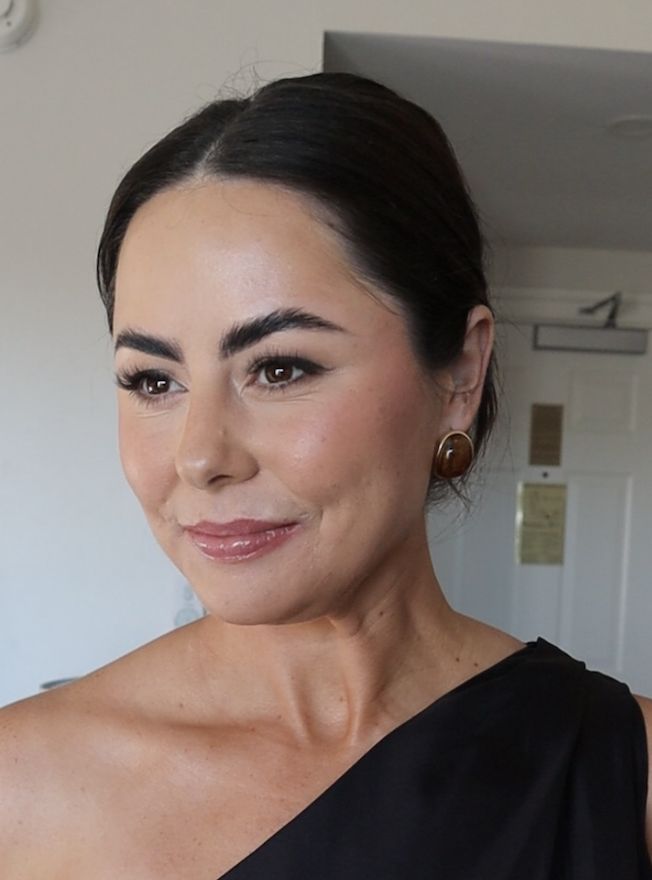 Corretivo Estratégico: Iluminando Olheiras e Manchas - inspiração 1