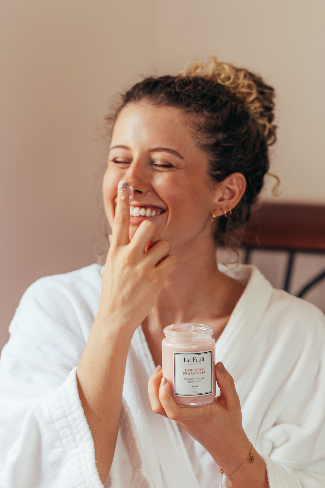 Tônico Hidratante para Pele Seca: Nutrição Profunda e Conforto - inspiração 2