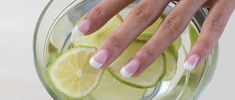 Doenças que afetam o crescimento das unhas: Quando procurar um médico?