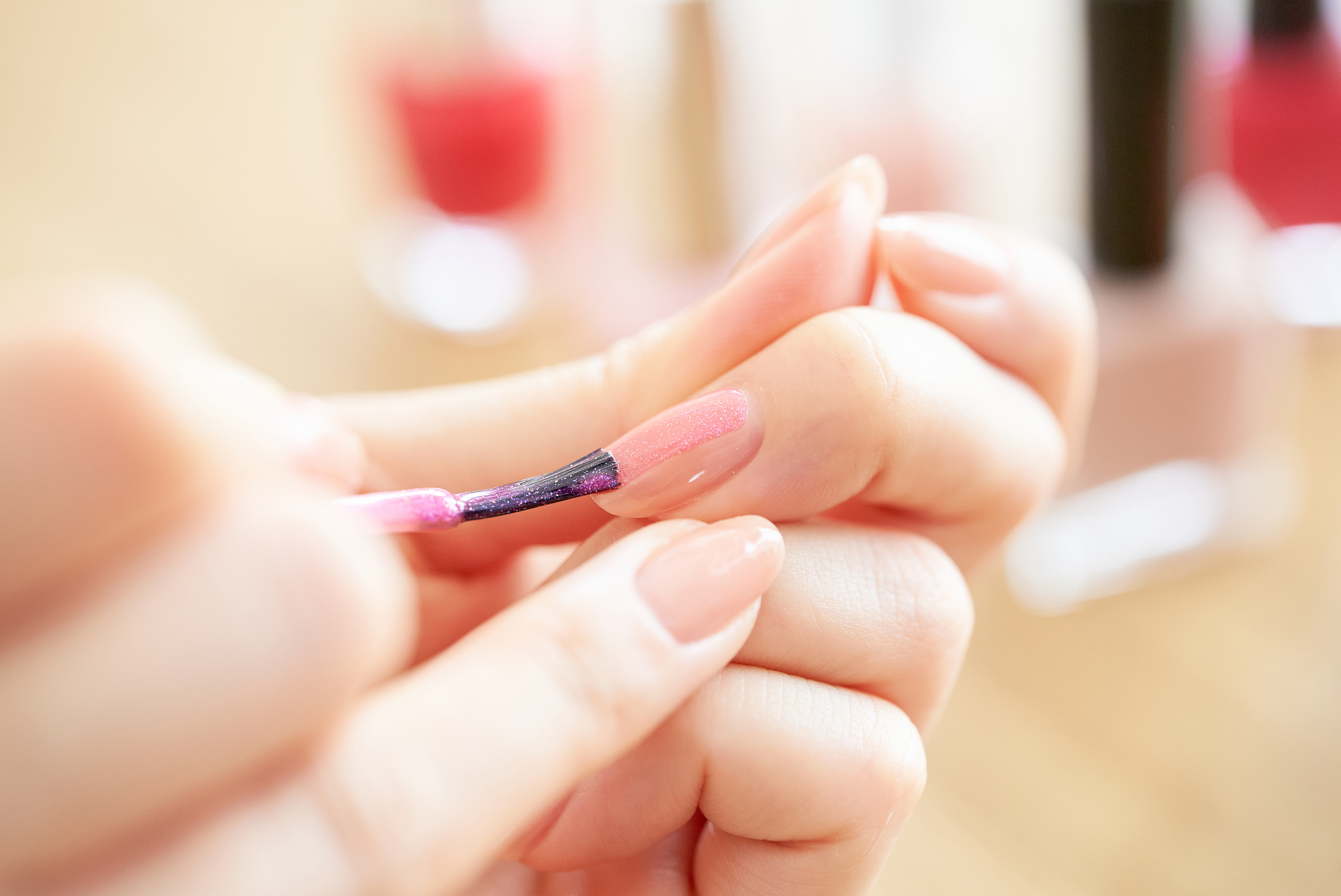 Receitas caseiras para fortalecer e fazer suas unhas crescerem rápido