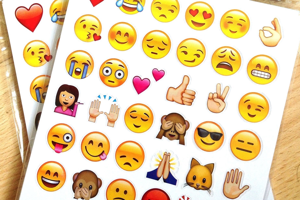 Guia Completo dos Emojis de Texto: Da Lenny Face ao Shrug