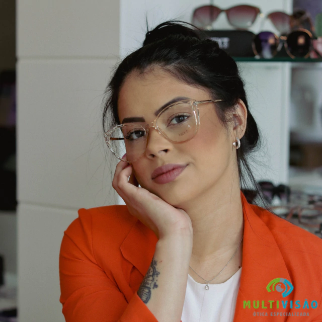 armação de óculos feminino geométrico