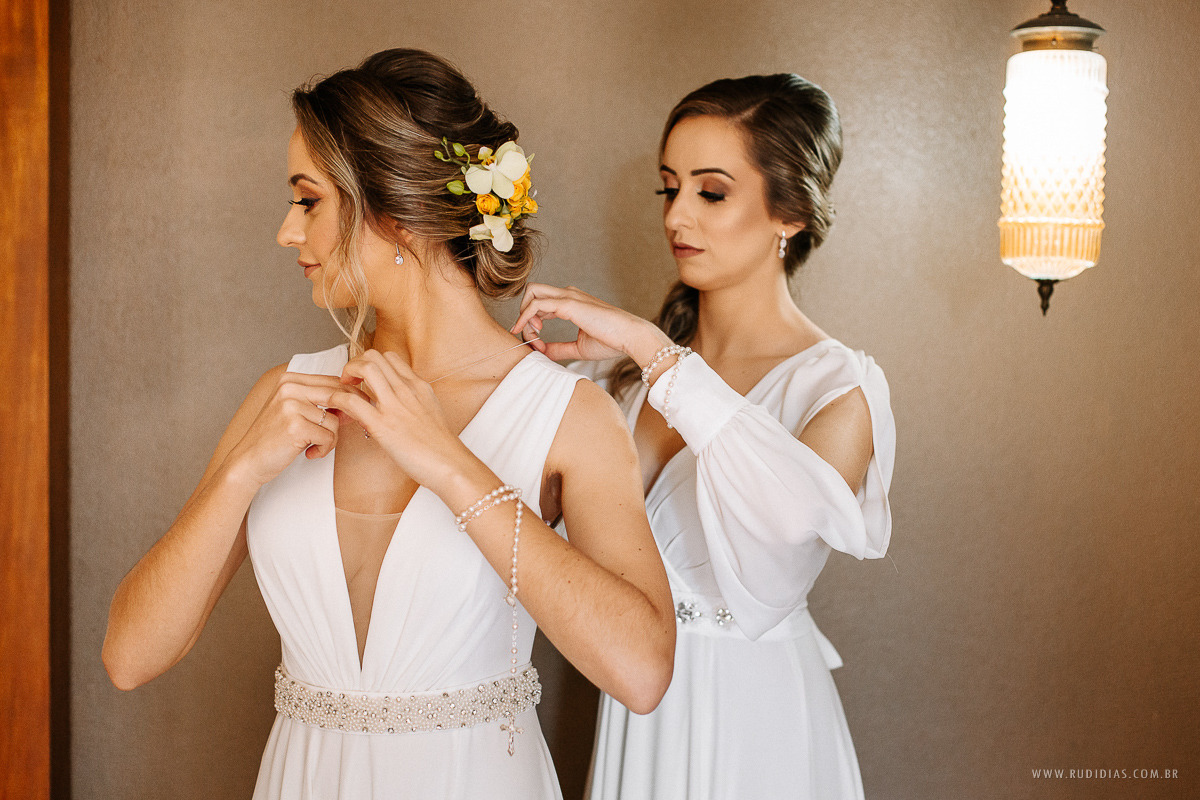 Cronograma do Dia da Noiva: Da Maquiagem à Cerimônia