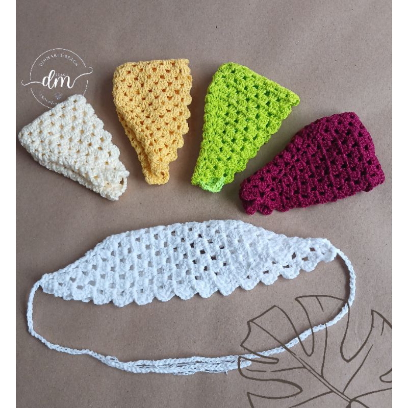 Bandana de crochê com laço