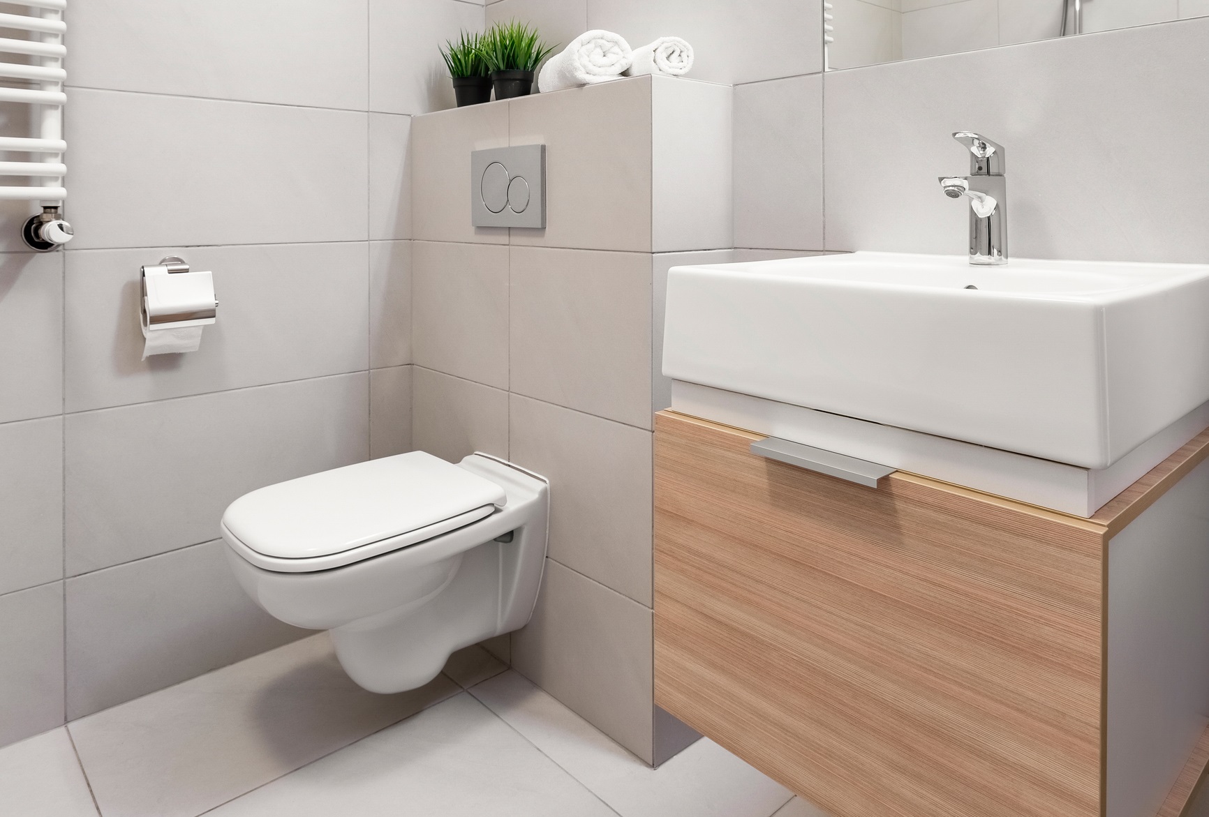 banheiro pequeno moderno 2024