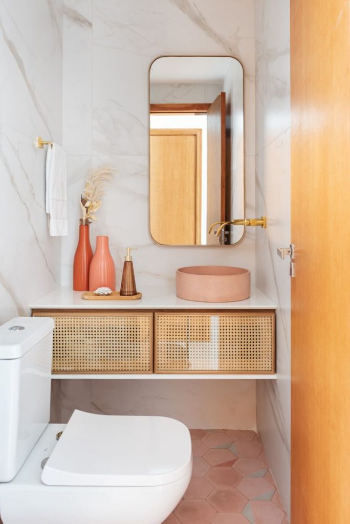 quanto custa decorar banheiro pequeno terracota