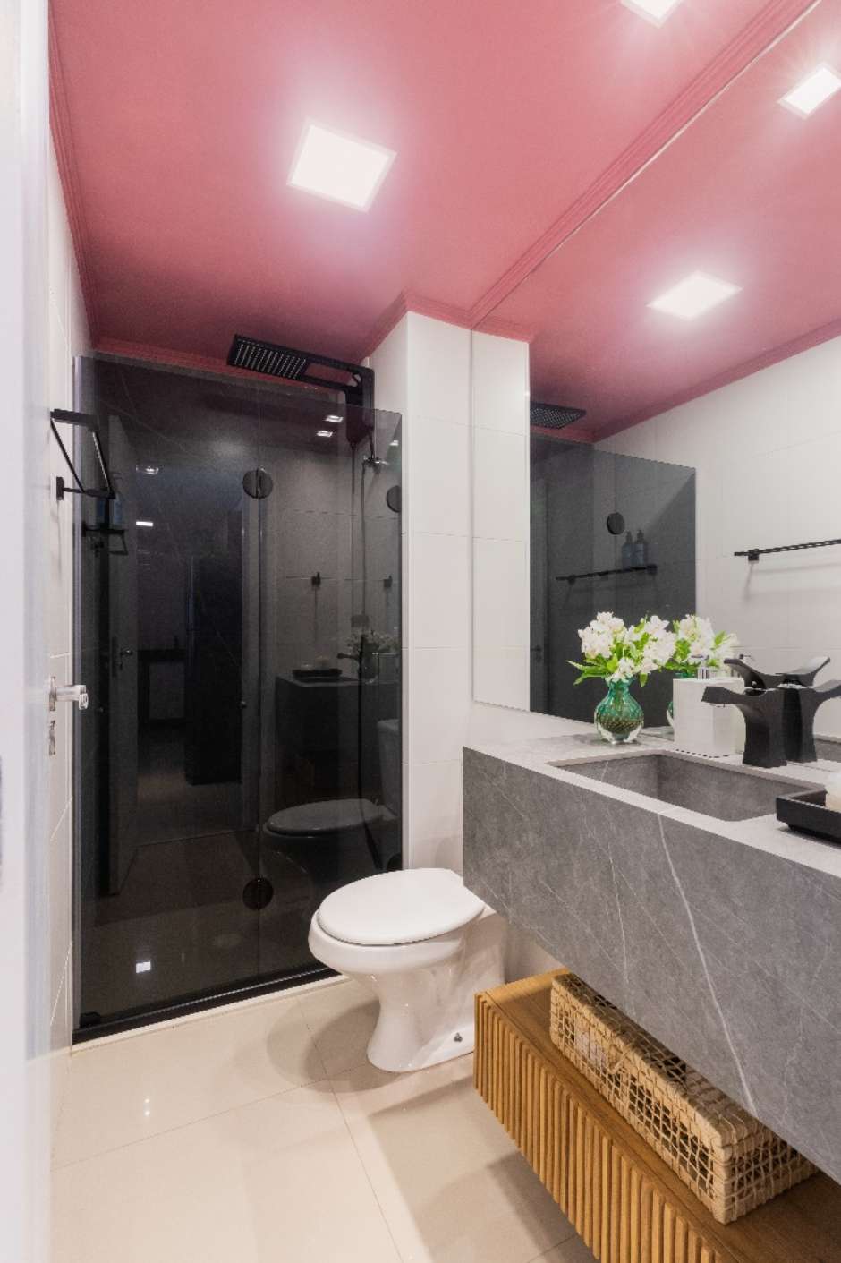 ideias de banheiro pequeno com box de vidro