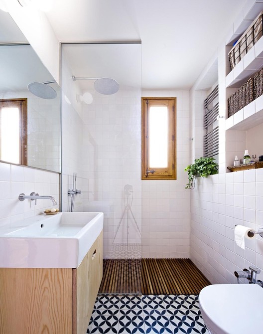 quanto custa instalar box de vidro em banheiro pequeno