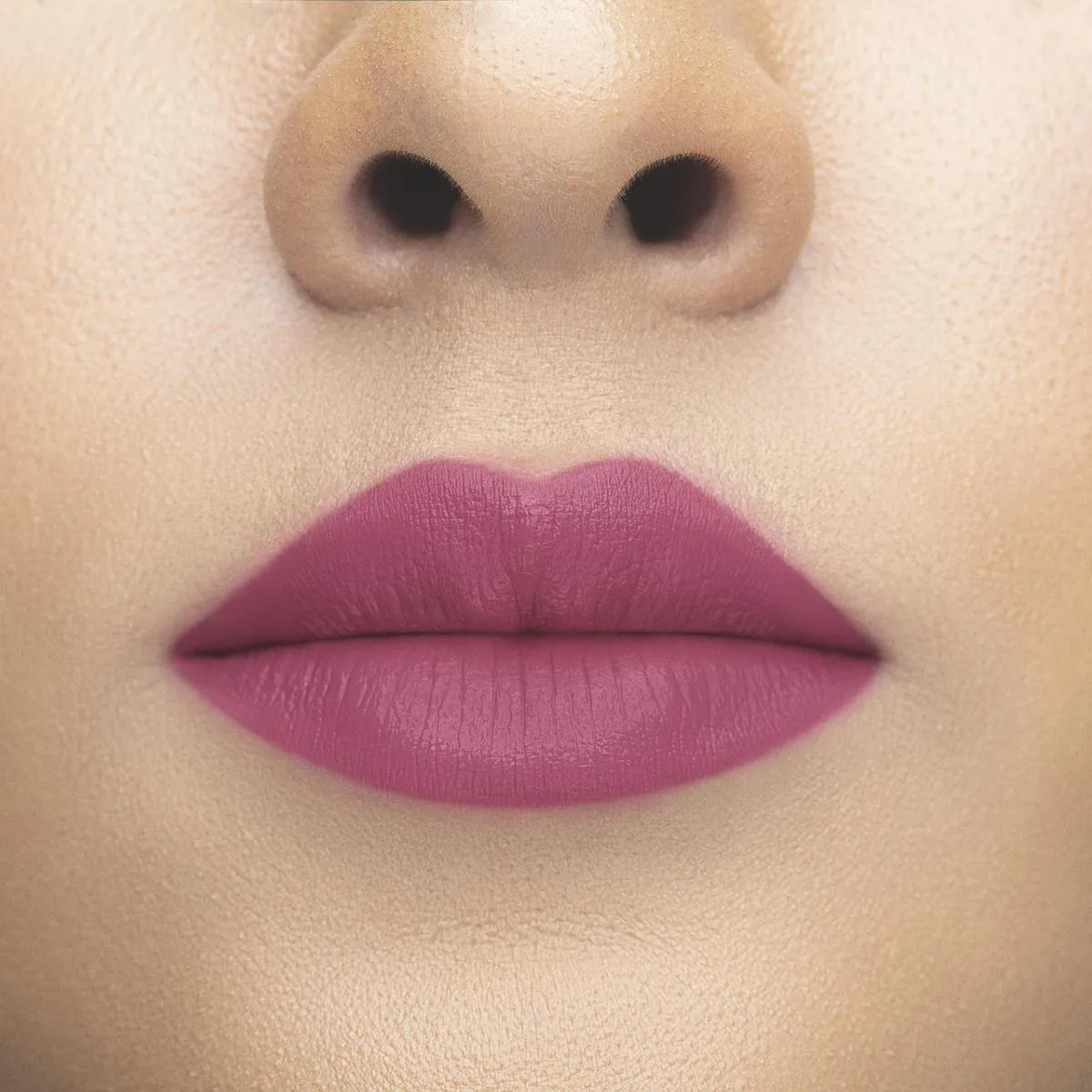 Maquiagem com batom fúcsia: dicas e truques para arrasar