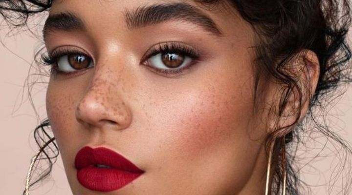 Top 5 Batons Lápis Matte de Longa Duração que Você Precisa Conhecer