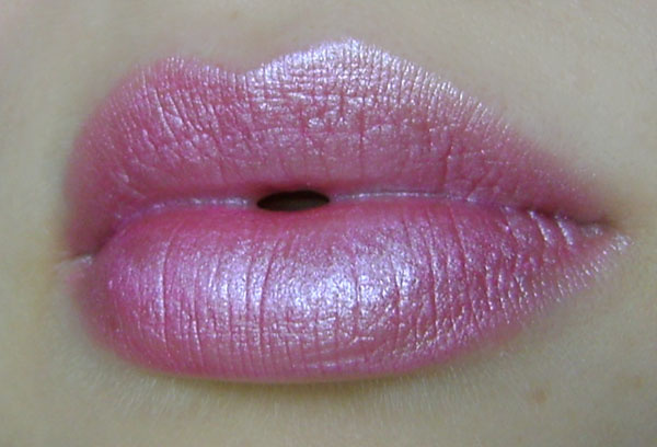 batom rosa cintilante