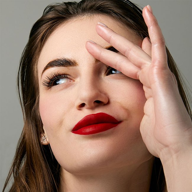 Guia Completo: Como Escolher o Batom Vermelho Perfeito para Seu Tom de Pele