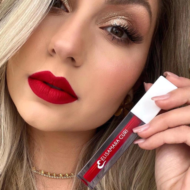 Top 5 Batons Vermelhos de Longa Duração que Valem o Investimento