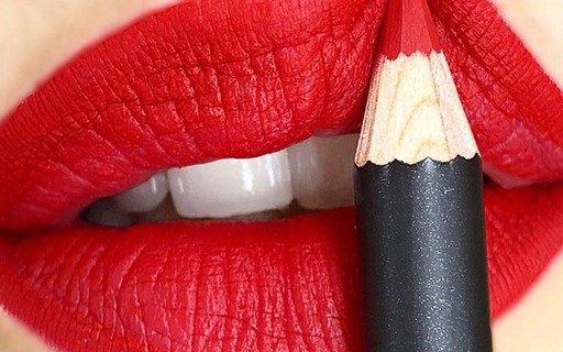 Os Batons Vermelhos Mais Icônicos da História da Maquiagem
