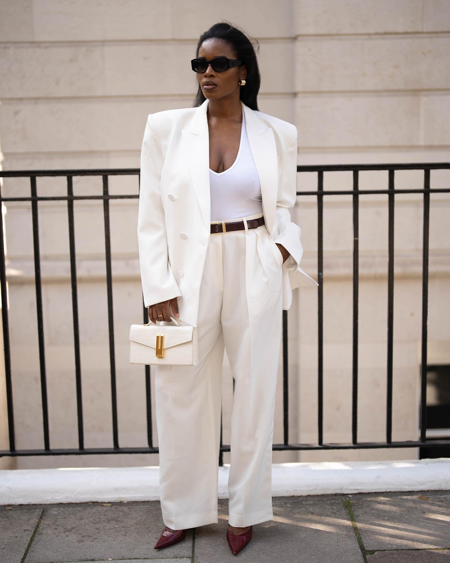 erros ao usar blazer branco feminino