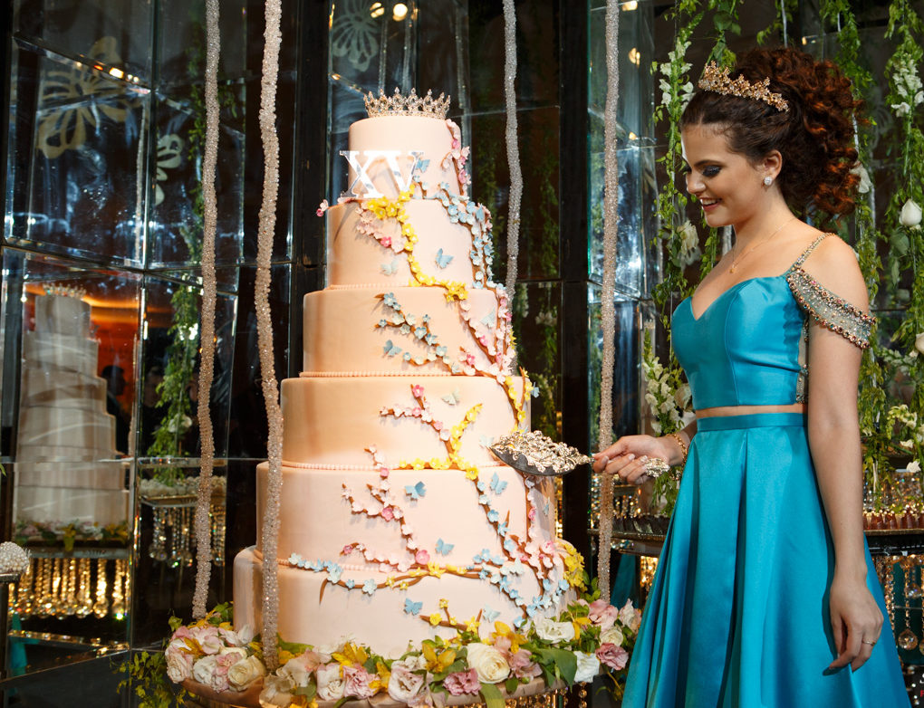 bolo de 15 anos feminino