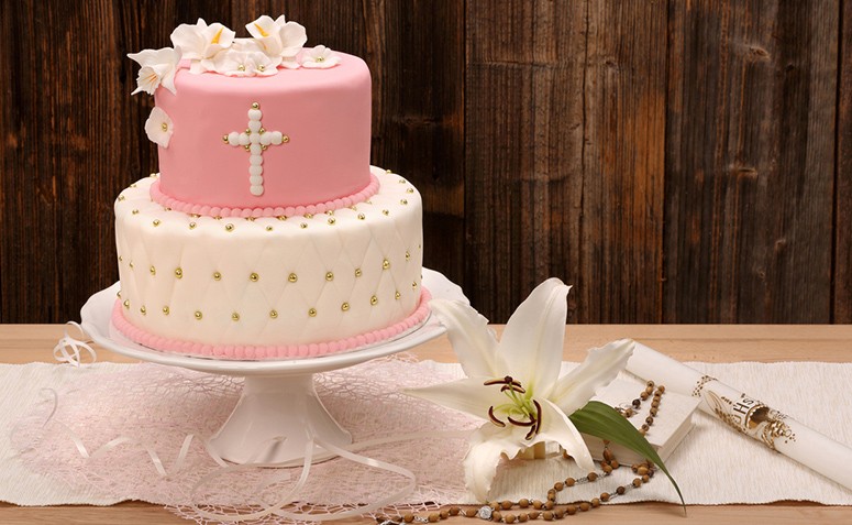 bolo batizado minimalista