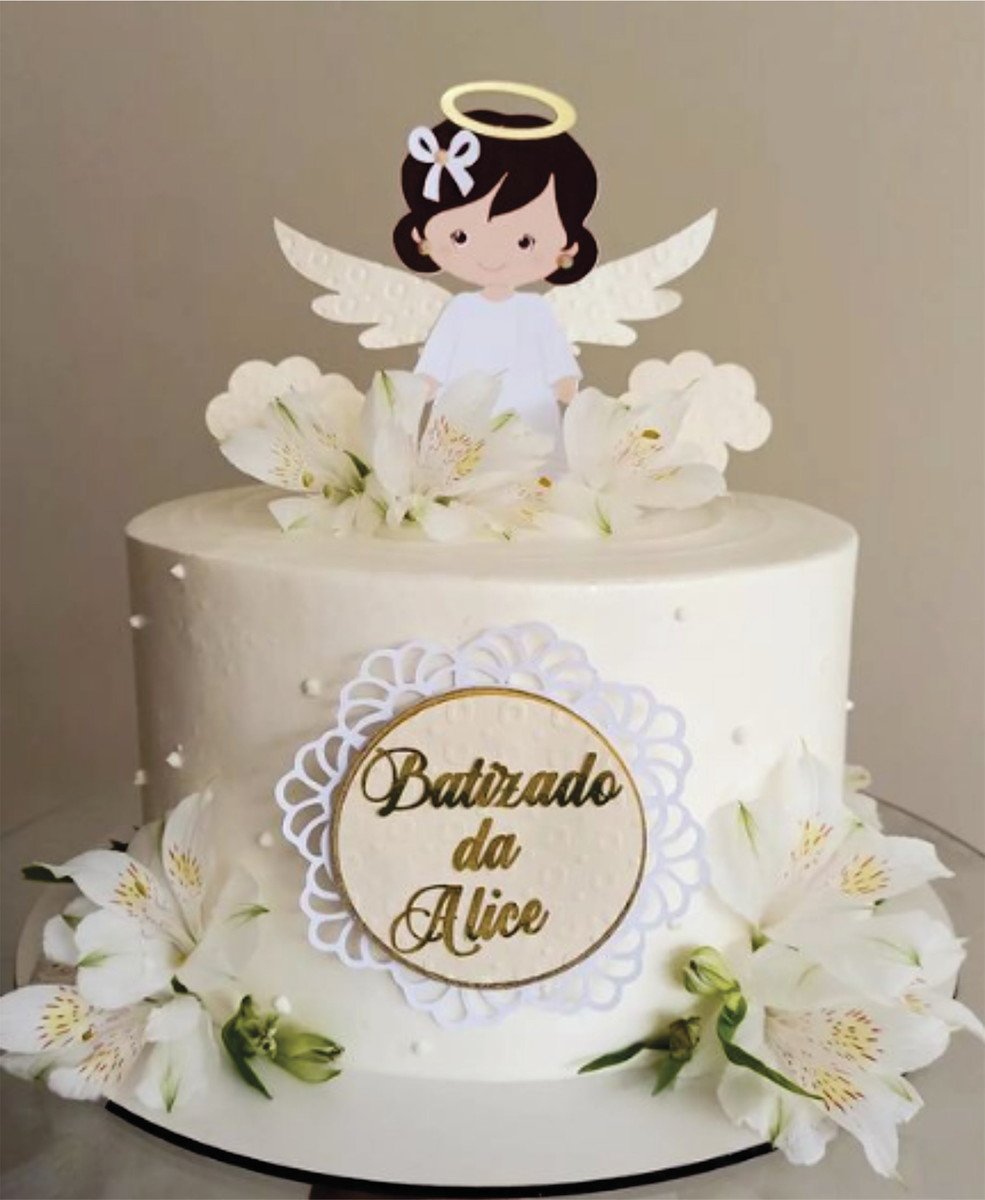 bolo batizado com dourado