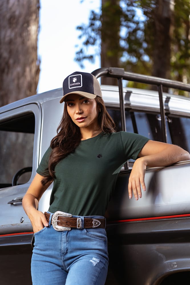 boné feminino minimalista