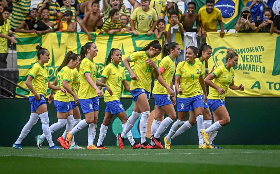 melhores momentos futebol feminino brasil japão 2025