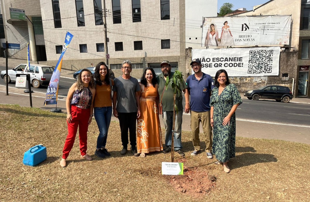 Como Escolher o Vestido de Madrinha Ideal na Brilho das Noivas