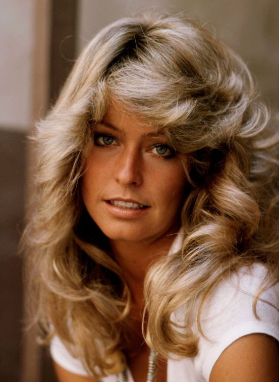 10 penteados cabelo anos 70 para festa temática