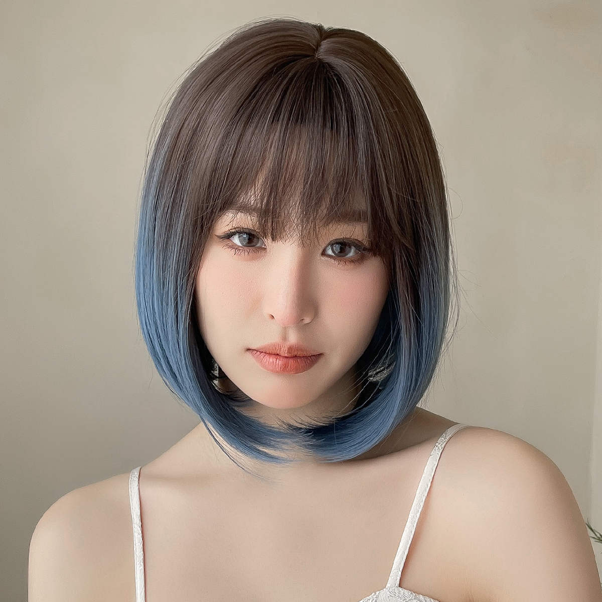 corte wolf cut liso feminino