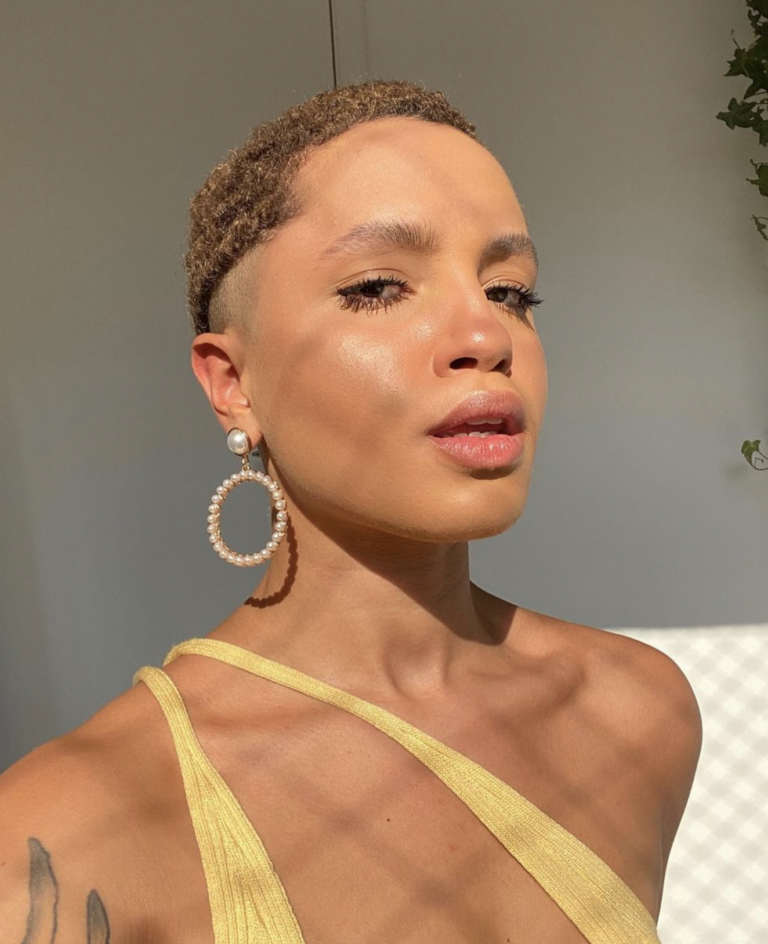 buzz cut vs side cut feminino