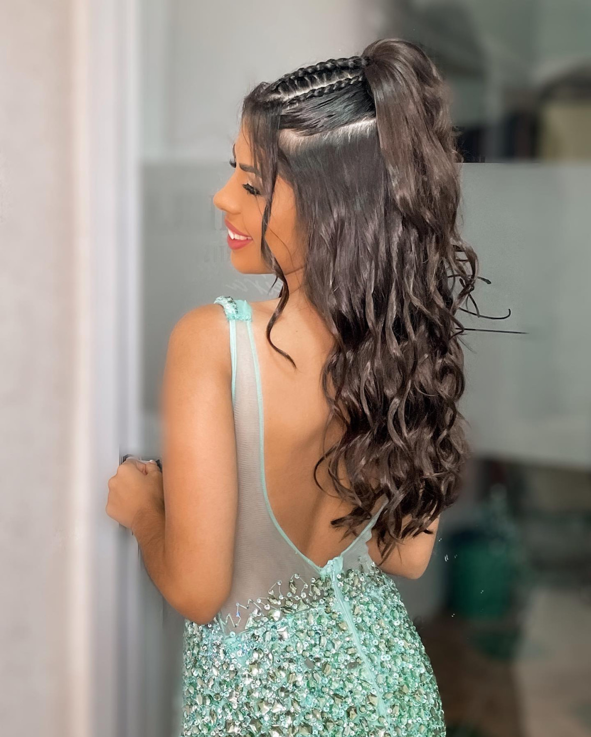 quanto custa fazer penteado de formatura