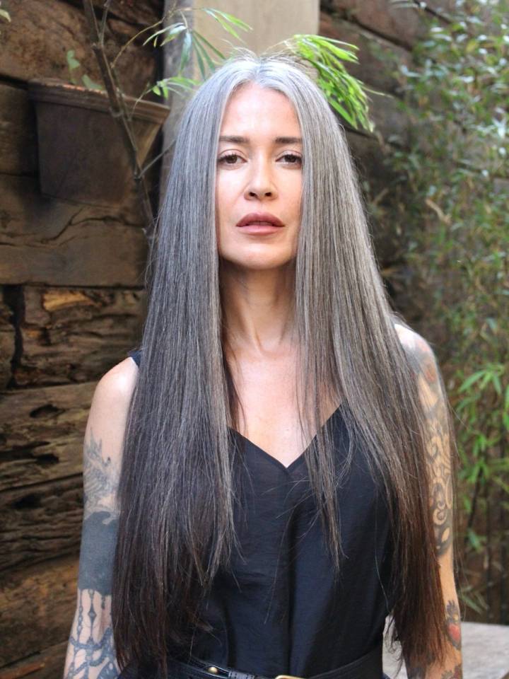 cabelo grisalho feminino curto