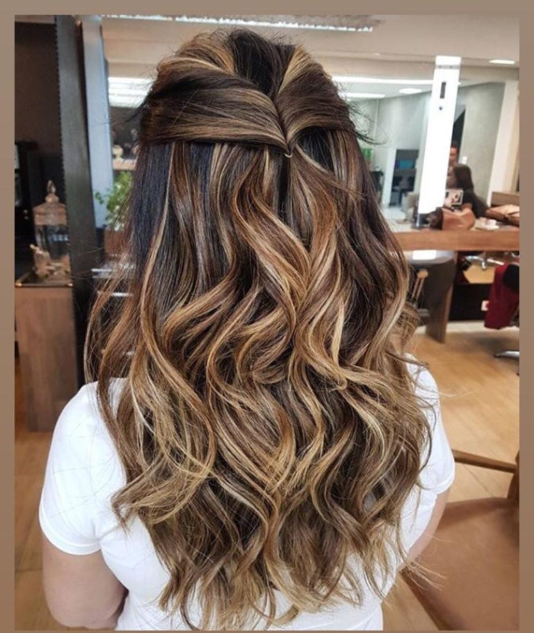 cabelo marrom iluminado