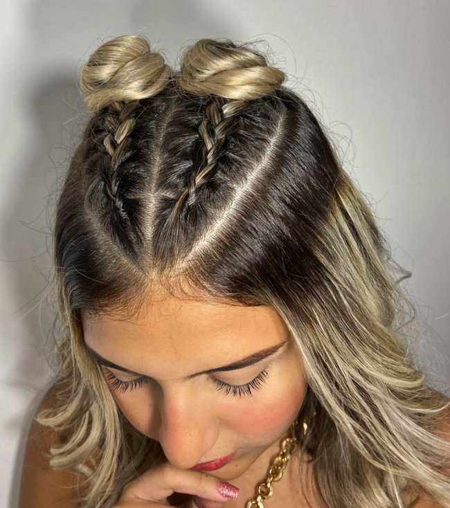 erros ao fazer coque que danificam seu cabelo