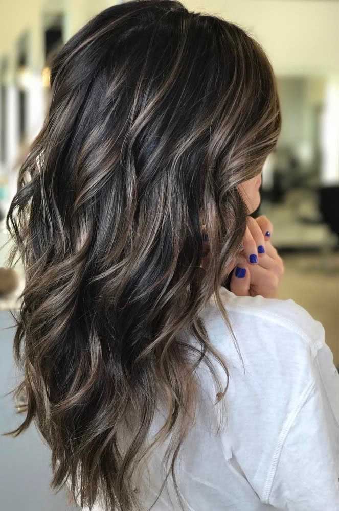 quanto custa fazer mechas platinadas cabelo preto