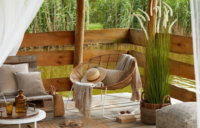 ideias de decoração com cadeira Acapulco colorida