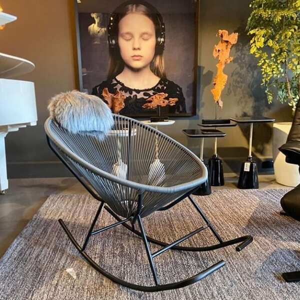 cadeira Acapulco vs cadeira Eames: qual a melhor para sua casa