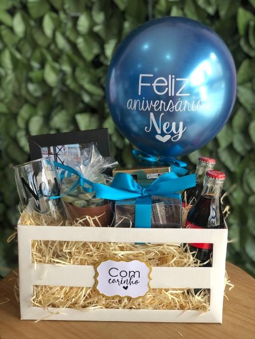 cesta de aniversário masculina