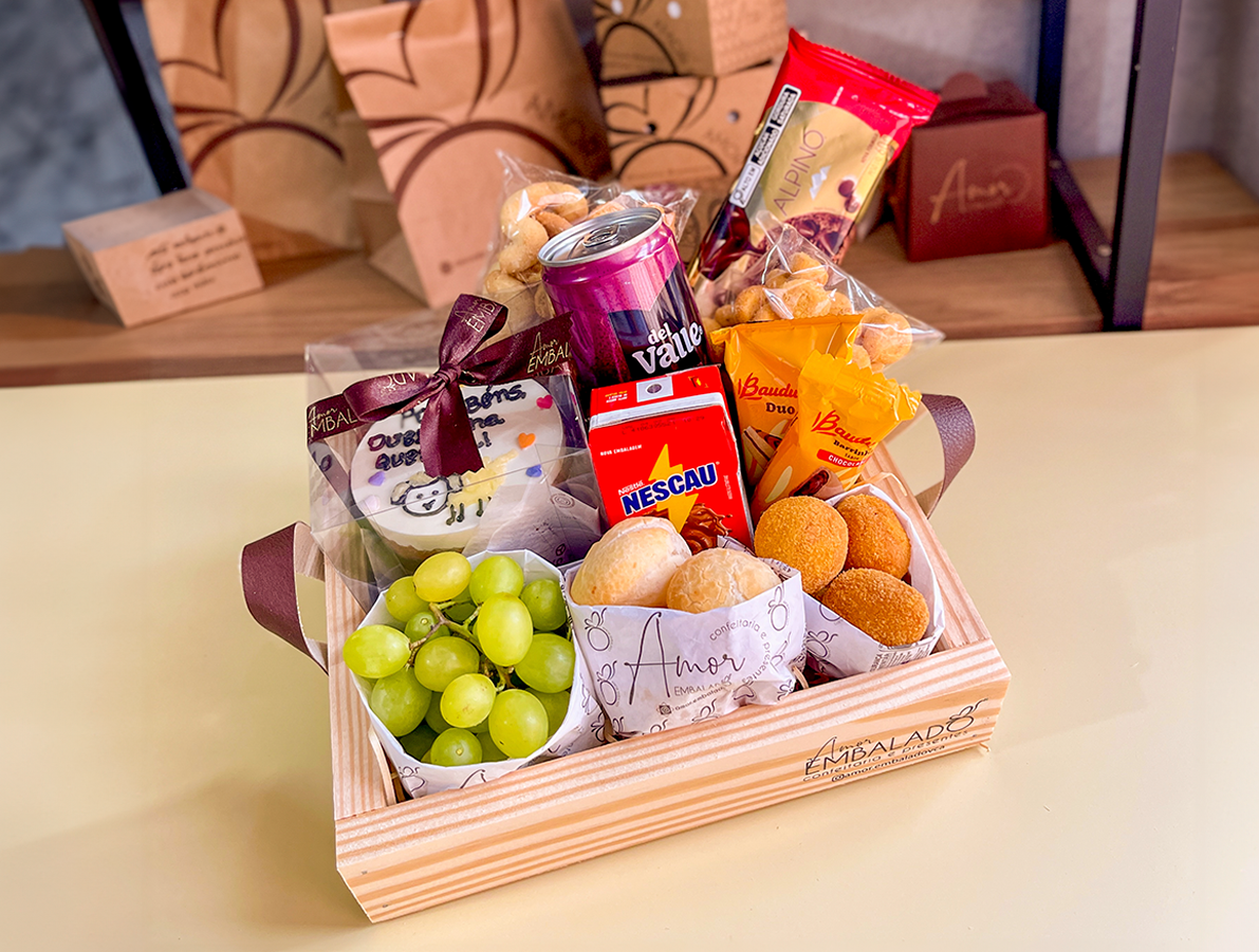 cesta de aniversário para namorada