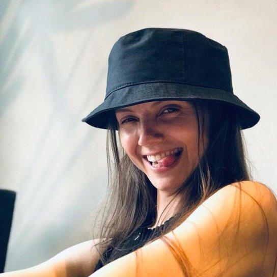 Chapéu de palha feminino