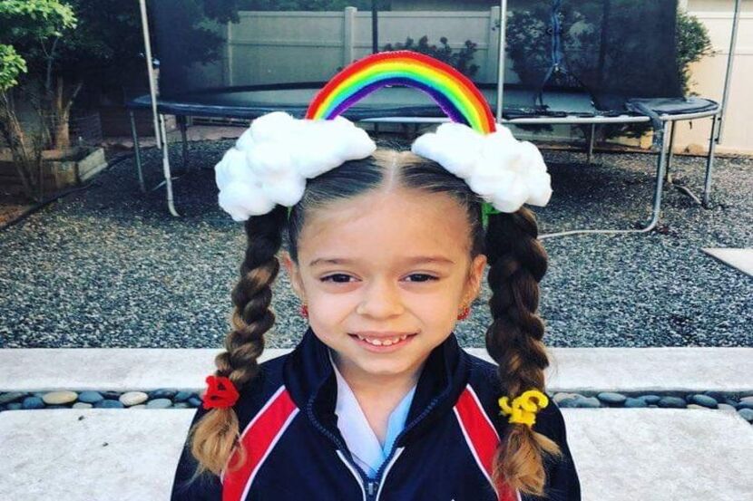 chapéu maluco com materiais reciclados