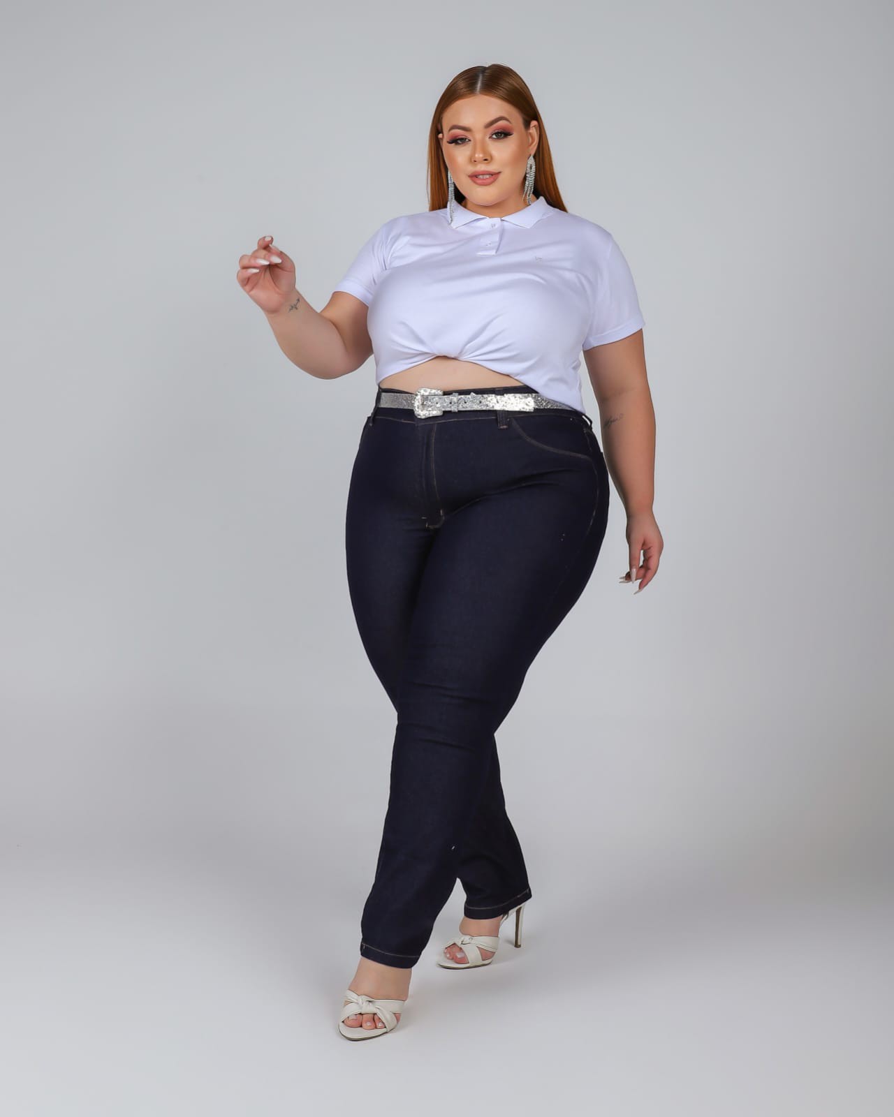 melhores cintos plus size femininos para valorizar a silhueta