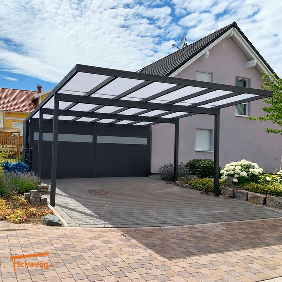 Toldo de Lona ou Telha Sanduíche: Comparativo de Custo e Benefício