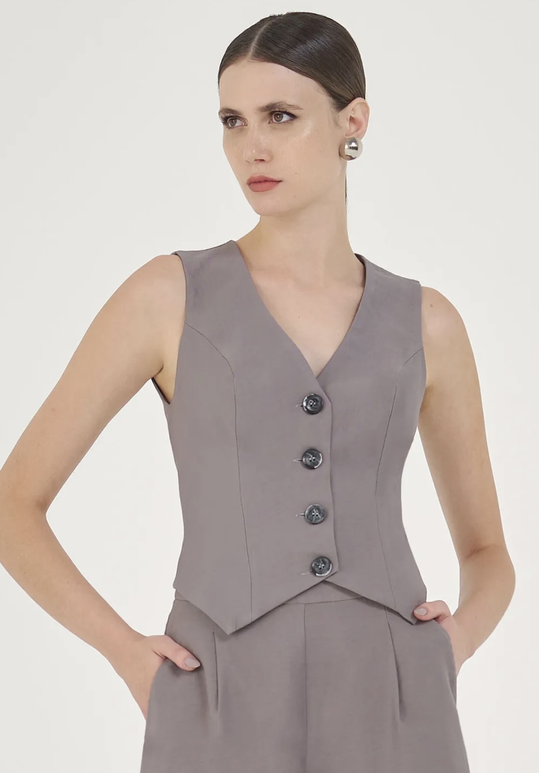 colete alfaiataria feminino cinza