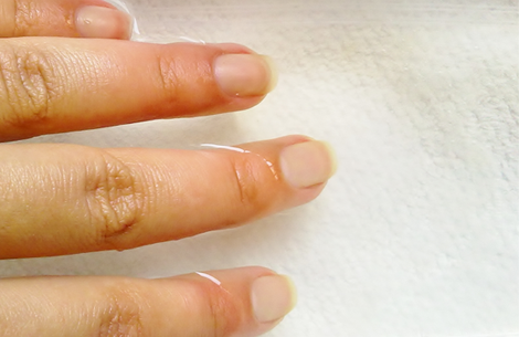 A Importância da Hidratação: Como Manter Suas Cutículas Saudáveis Diariamente