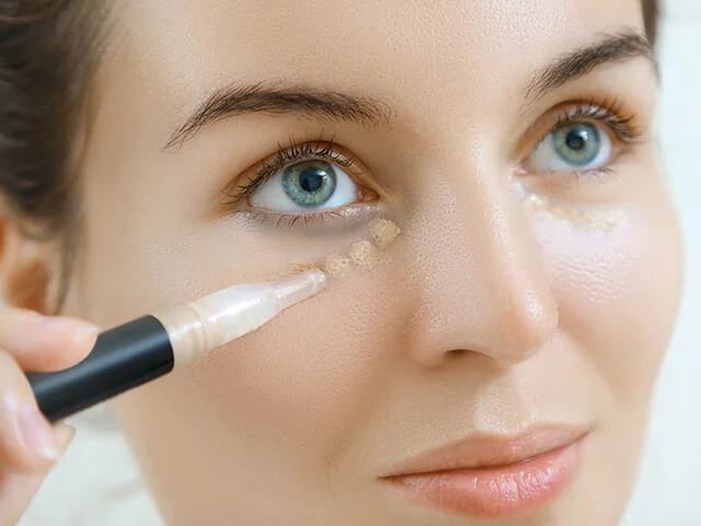 como disfarçar olheiras com maquiagem