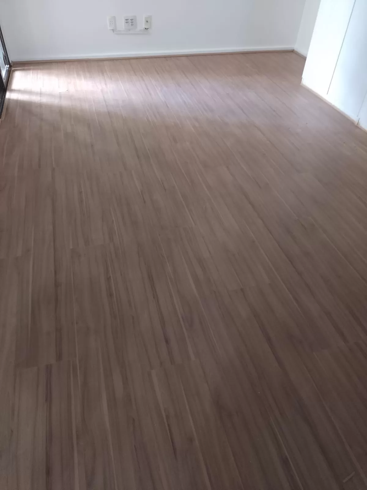 como evitar bolhas ao envernizar madeira